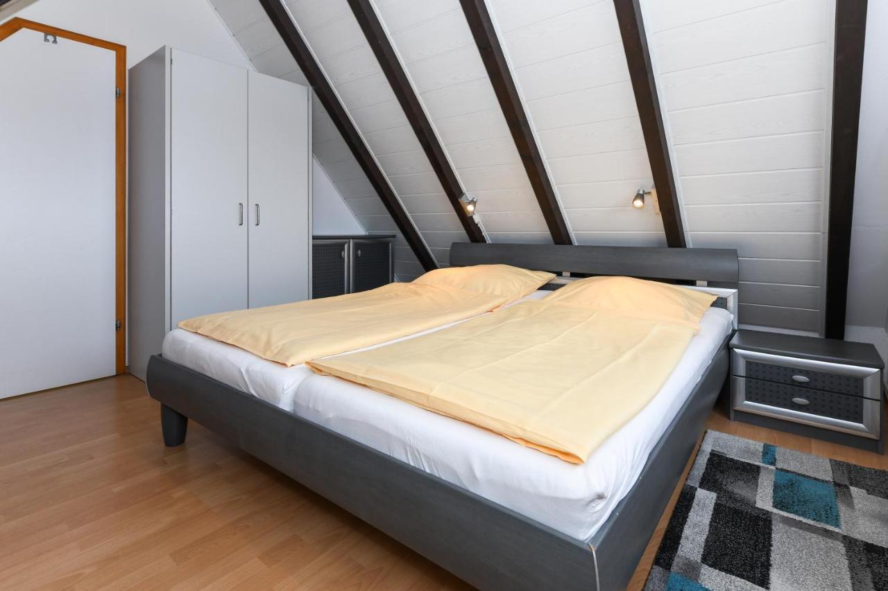Haus Nordseepferdchen Бензерзиль Экстерьер фото
